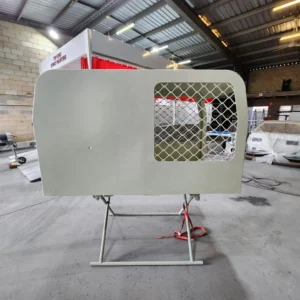 Aluminium dog box refinished in hard-wearing white, Darwin